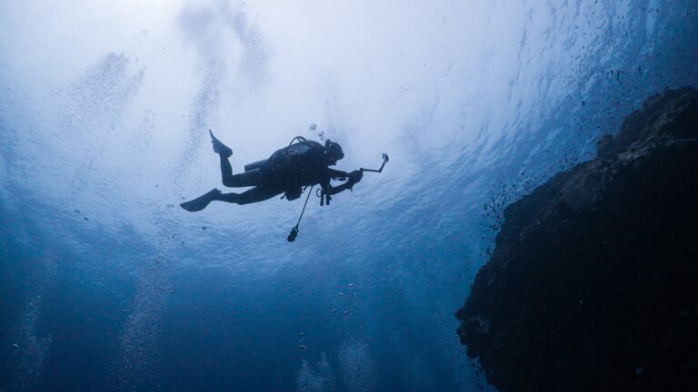 The Benefits of Scuba Diving: Weight Lost While on the Dive