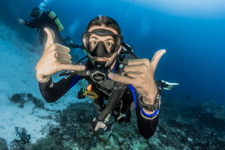 Tips on how to breathe effectively when scuba diving